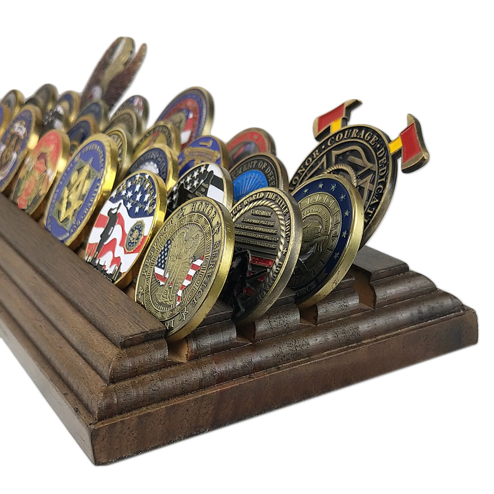 4/5 Rows Walnut Parallel Wooden Challenge Coin Display